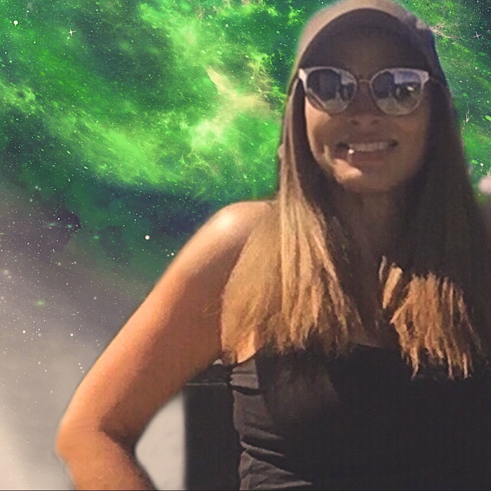 Meet your Posher, Melissa